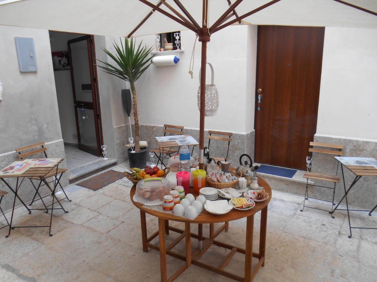 Apartamento La Corte Dei Naviganti Trapani Exterior foto